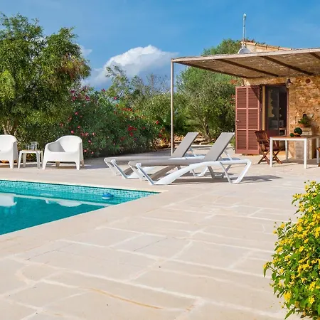 Finca Serral Petit Nyaraló